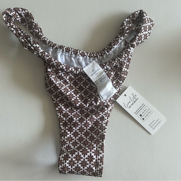 CupShe x JoJo Jagger Underwire Bikini Top & Ultra Cheeky Bottoms Set - Picture 5 of 5